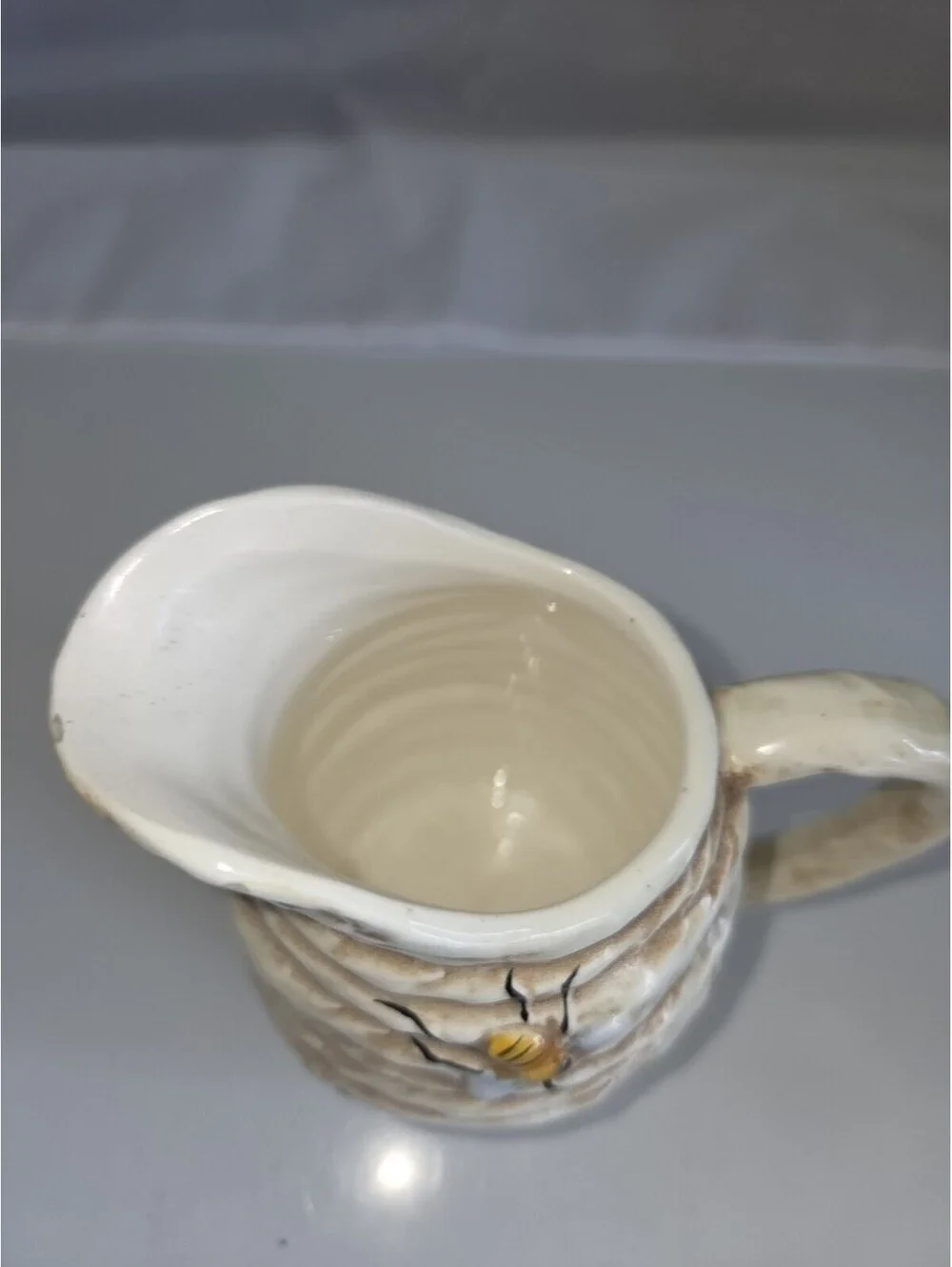 VTG Ceramic Honey Bee Creamer COTTAGECORE DECOR SG2